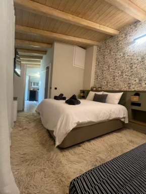 Nerita's country houses